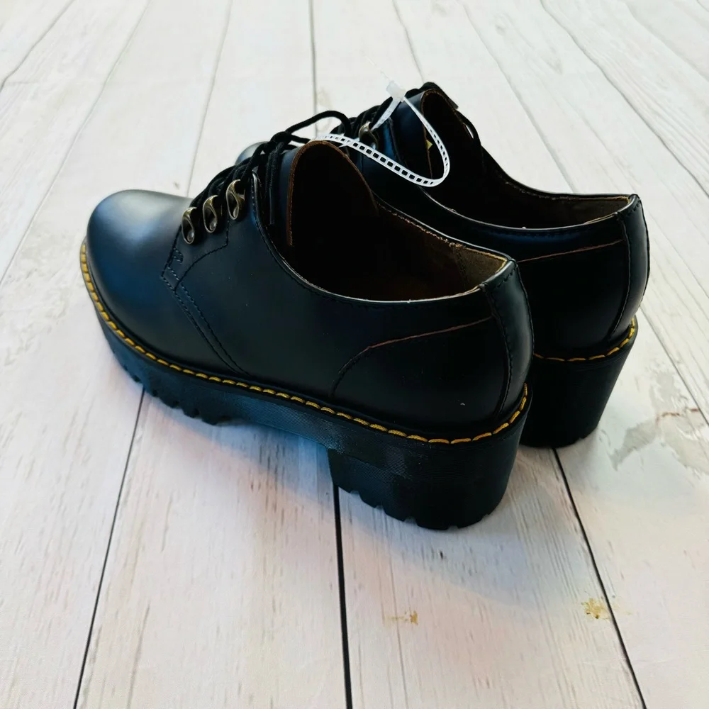 Dr Martens Leona Lug Sole Platform Derby Shoes Size 11
